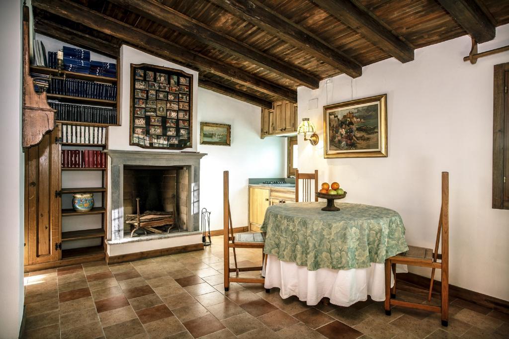Bed and Breakfast Agriturismo Il Mirabile Трескоре-Бальнеарио Номер фото